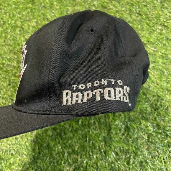 Vintage Toronto Raptors starter snapback - Picture 3 of 10